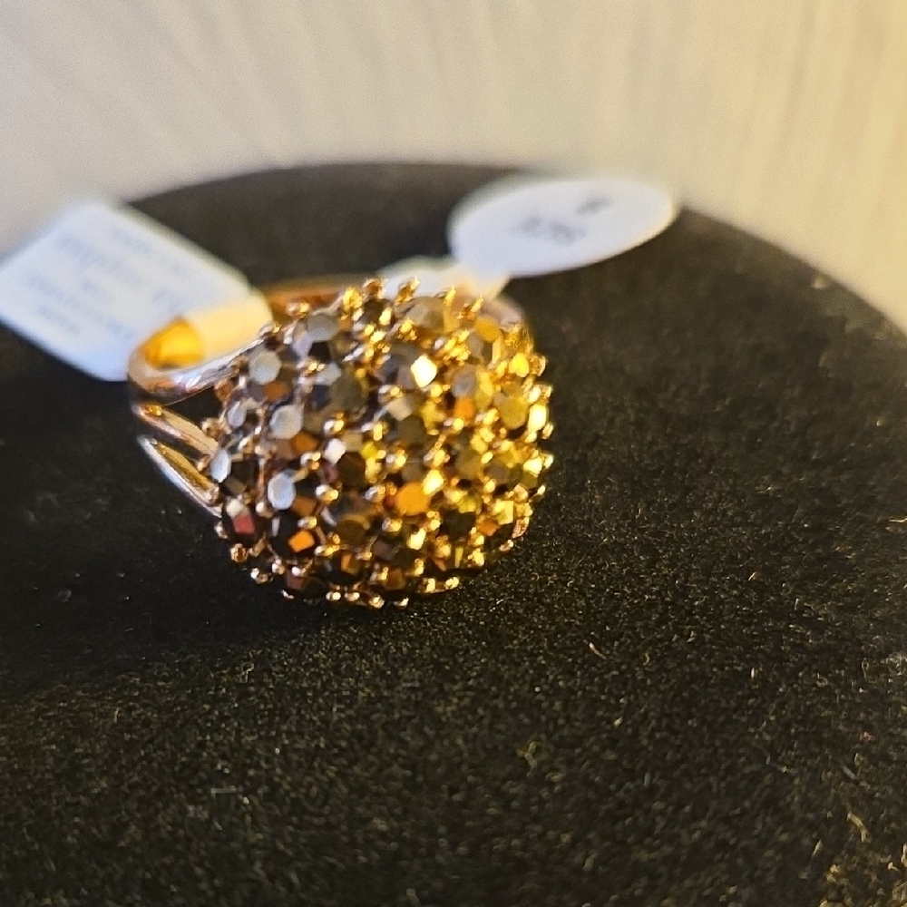 Gold Cluster Ring